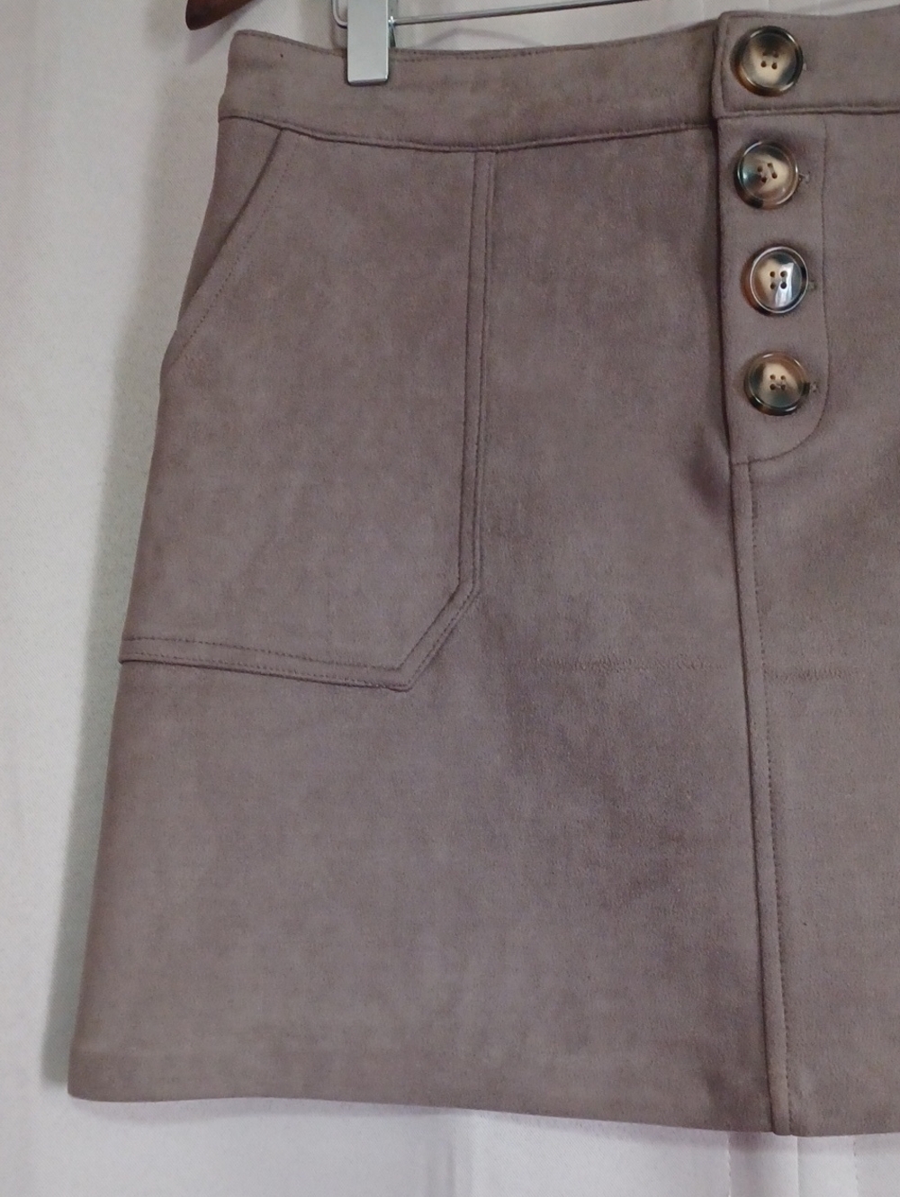 HYFVE Taupe Faux Suede A-Line Mini Skirt Button Closure Pockets High Waisted - Picture 8 of 16